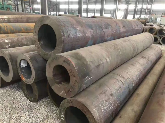 金川42CrMo厚壁钢管现货批发价